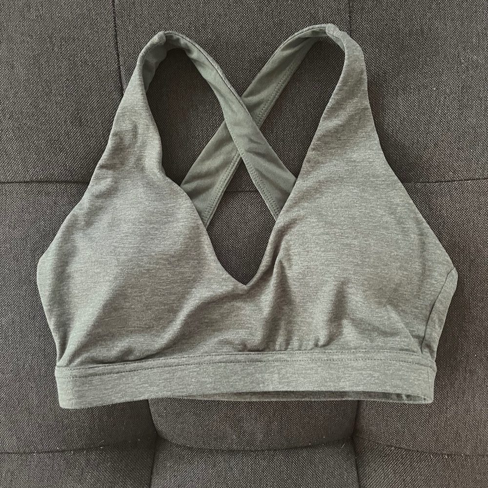 Ptula Bare V Sports Bra